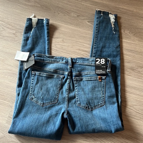 NWT Skinny Ankle Joe’s Jeans - Picture 4 of 6
